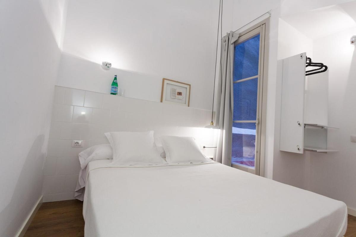 Hostal Argo Barcelona Exteriér fotografie